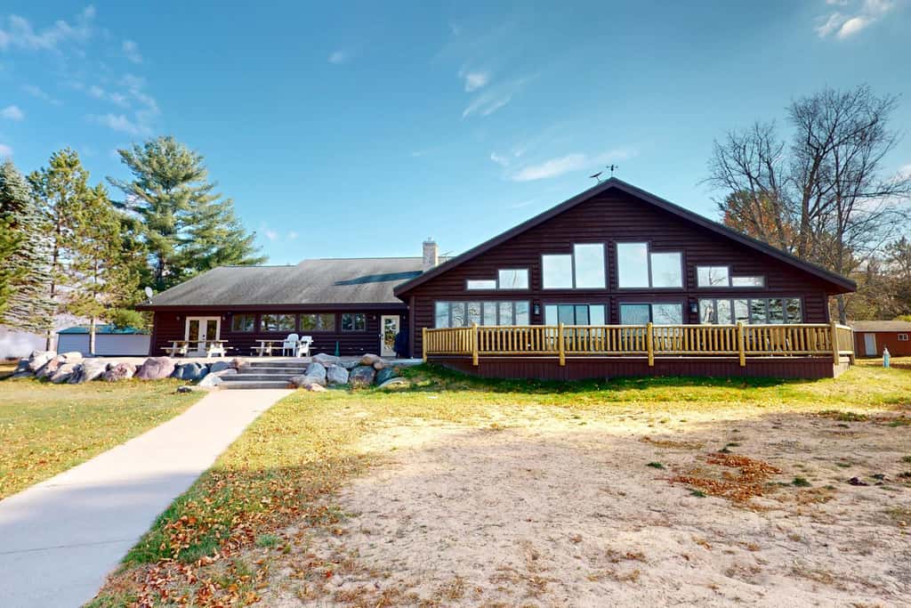 Lakefront Lodge, Private Dock & Boat Lift, Kayaks, Bar & Game Room, Firepit 