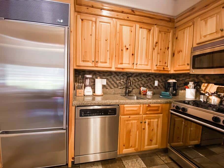 2BR Mountain Lodge Luxury Skiin/out Best Amenities