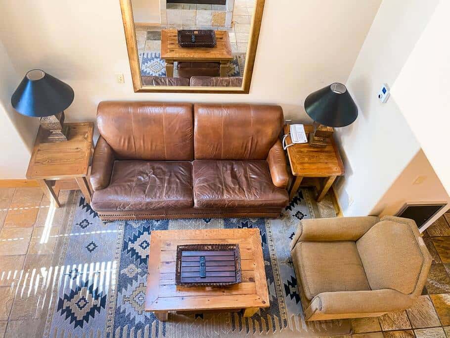 2 BR Condominium - Luxury ski-in/ski-out (rare find)