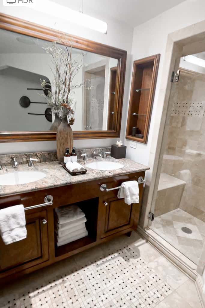 Luxury 5 Star Private Suite Residence Madeline Hotel