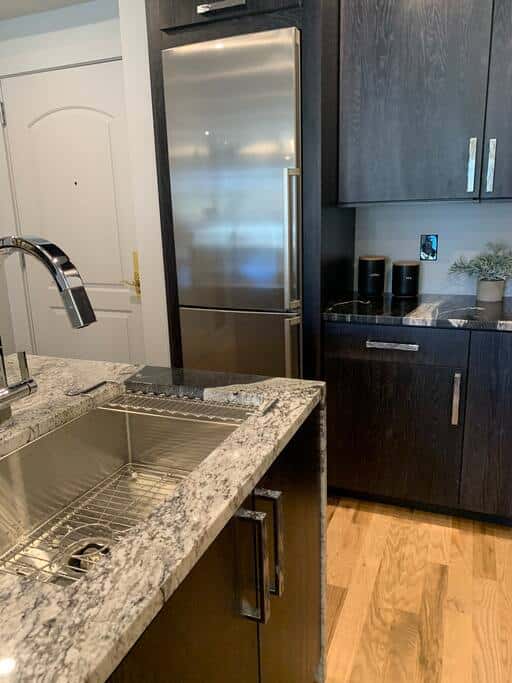 Fully Remodeled Luxury 1BR | Gondola • A/C • Steam Shower