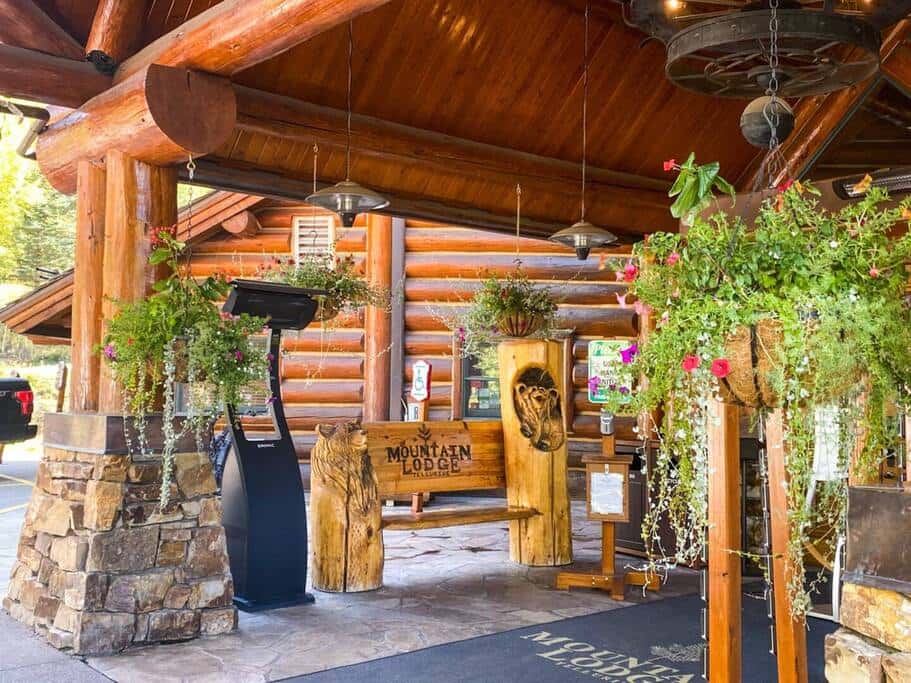 Have It All! Ski in/out Affordable Too!
