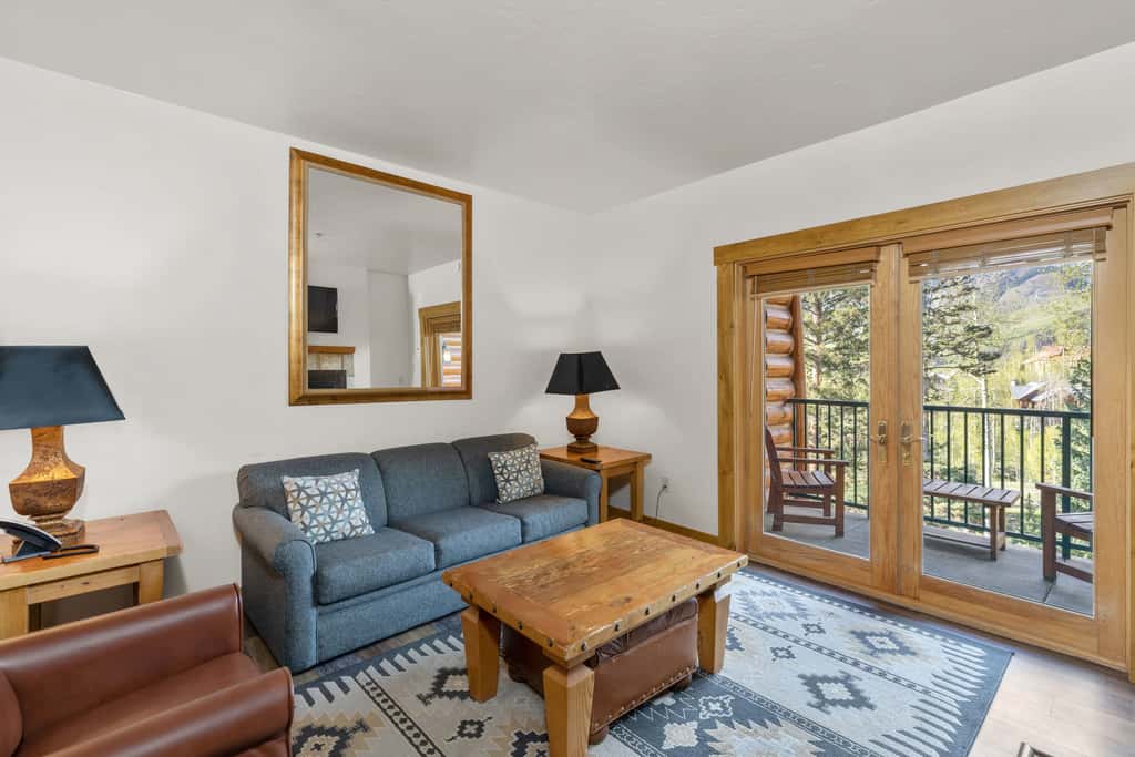 Have It All! Ski in/out Affordable Too!