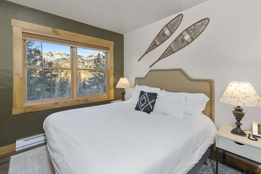 Have It All! Ski in/out Affordable Too!