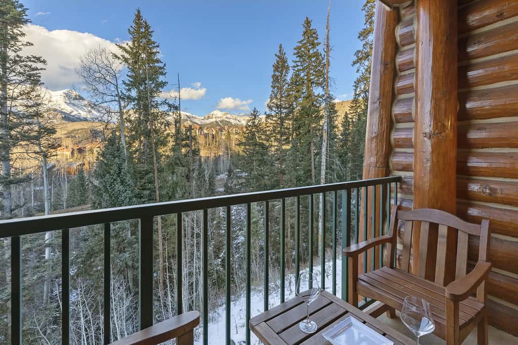 Have It All! Ski in/out Affordable Too!