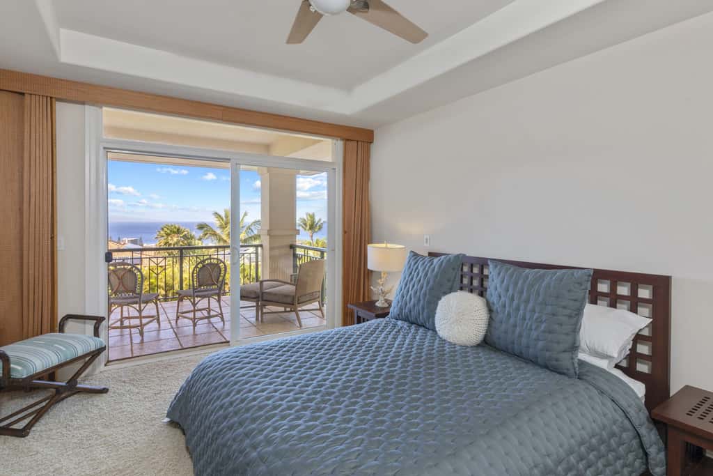 Breathtaking Oceanfront Lahaina Villa