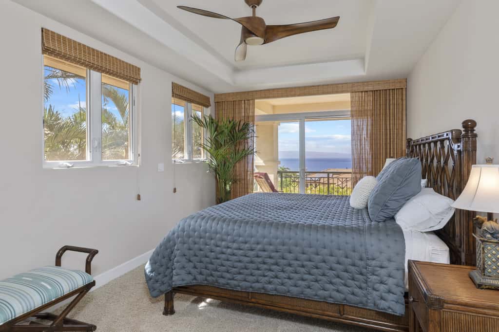 Breathtaking Oceanfront Lahaina Villa