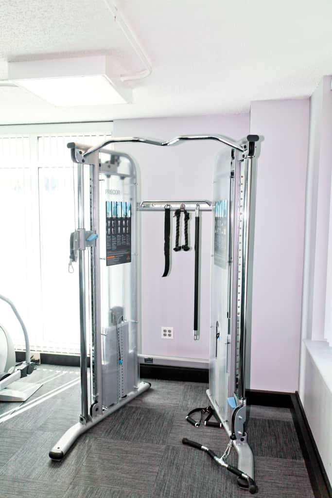 2 Bedroom Fully Furnished Apartment in Baltimore Downtown