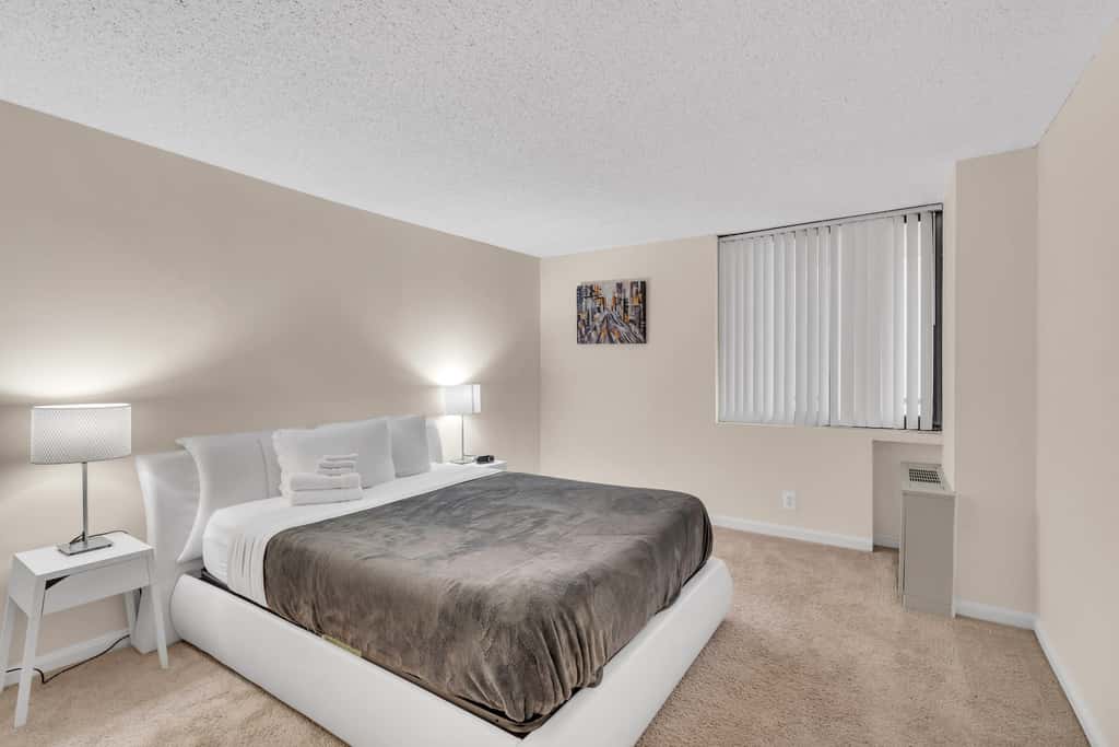 Furnished Apartment in Crystal City near Pentagon