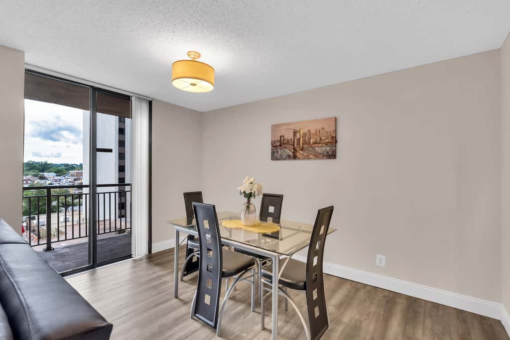 Furnished Apartment in Crystal City near Pentagon