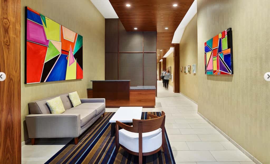 2Bedroom 1Bath Apartment in the Heart of Philadelphia