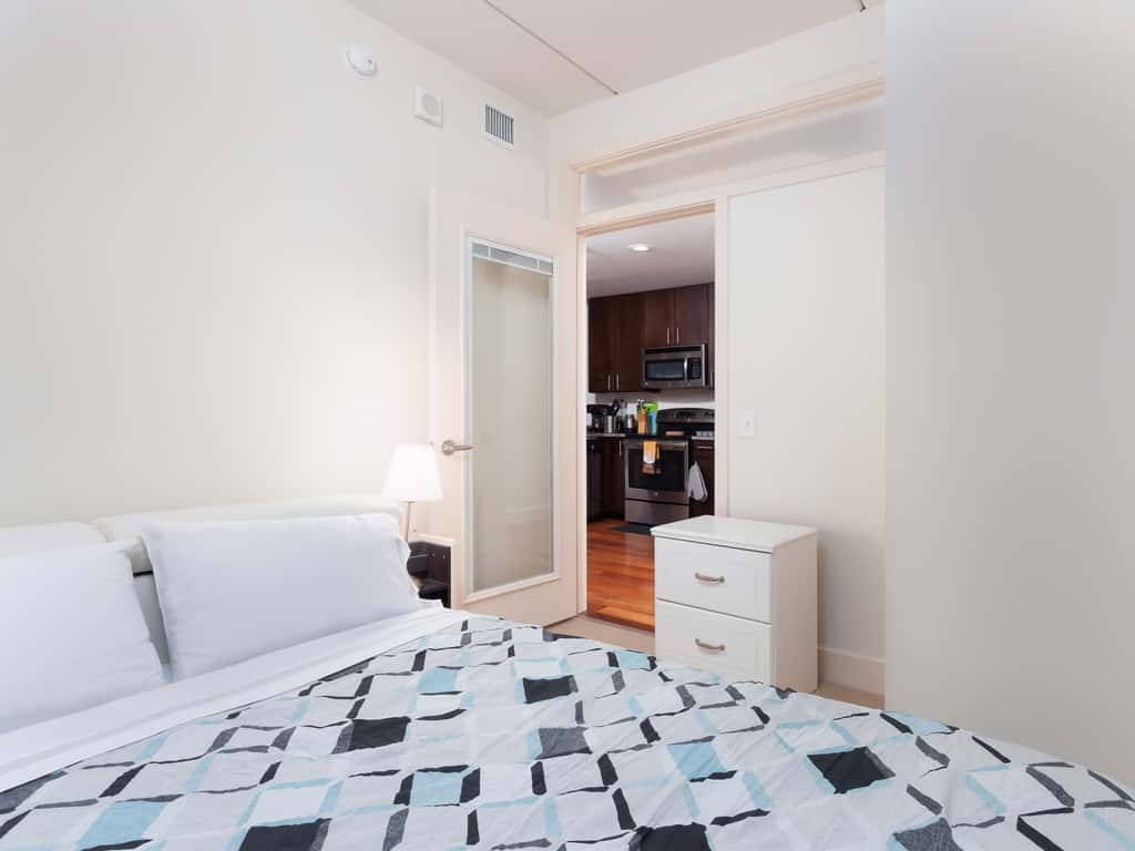 2Bedroom 1Bath Apartment in the Heart of Philadelphia