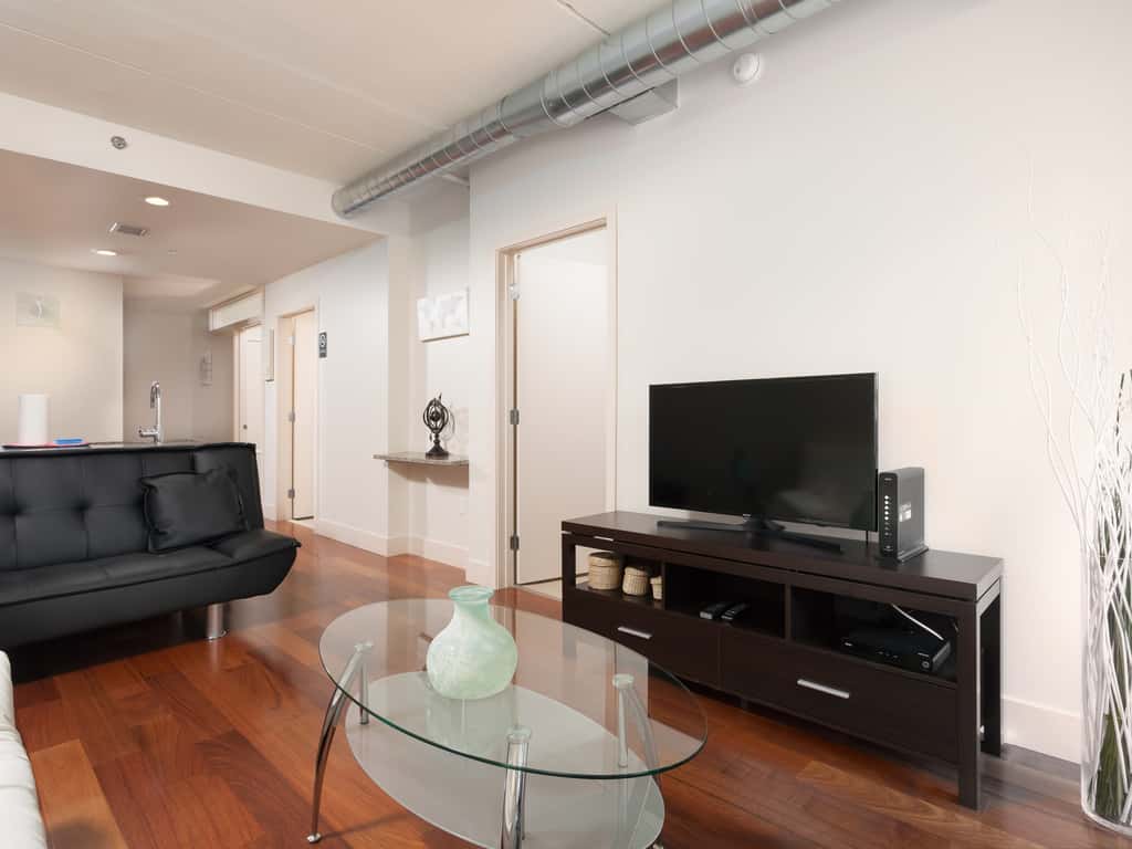 2Bedroom 1Bath Apartment in the Heart of Philadelphia