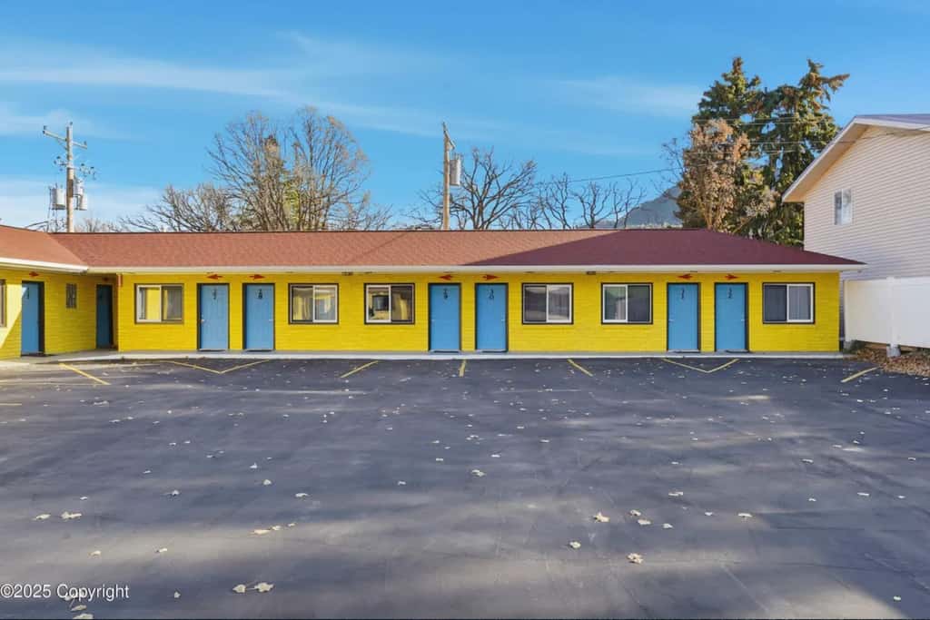 Arrowhead Motel Single Room at Sundance