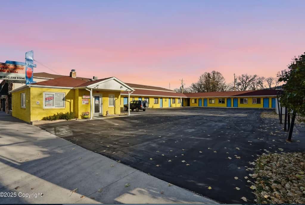 Arrowhead Motel Single Room at Sundance