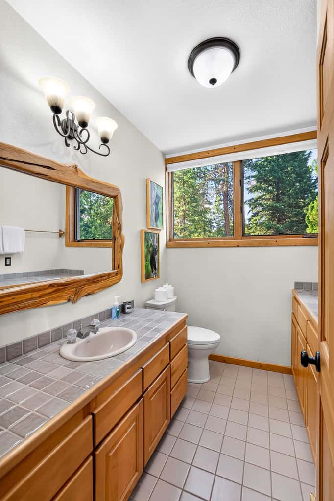 Off the Hook | Riverside McCall Cabin, Sleeps 12
