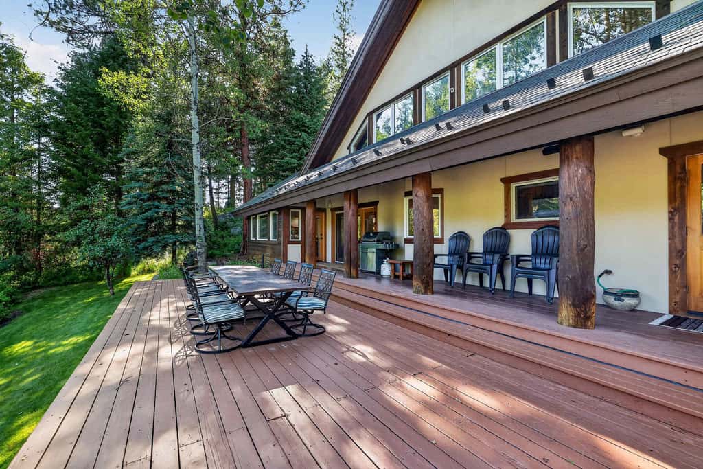 Off the Hook | Riverside McCall Cabin, Sleeps 12