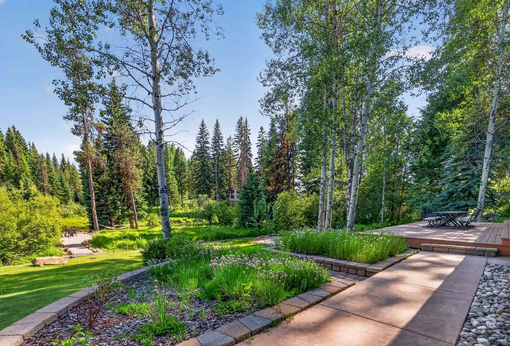Off the Hook | Riverside McCall Cabin, Sleeps 12