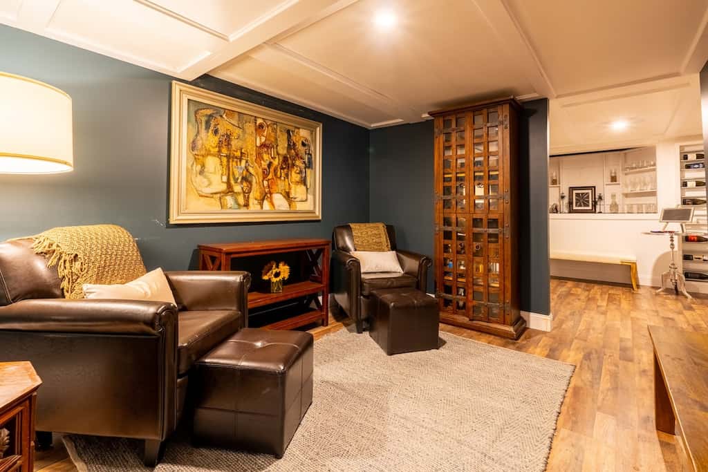 Hidden Wine Cellar  Eastport Retreat