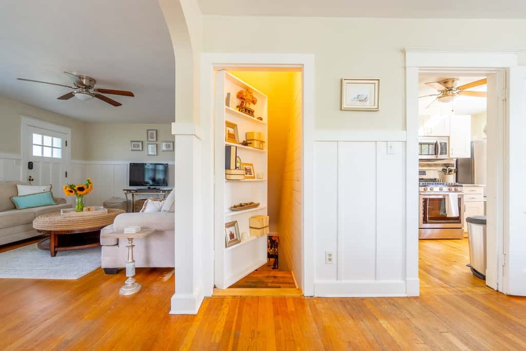 Hidden Wine Cellar  Eastport Retreat