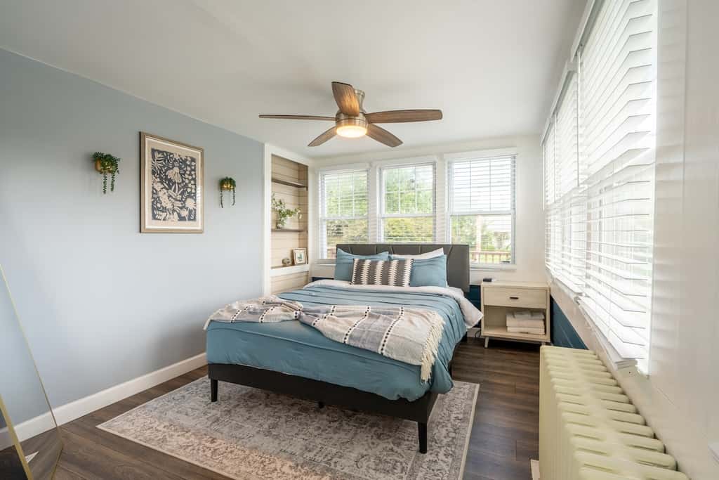 Pet-Friendly Eastport  Yard & Fire Pit