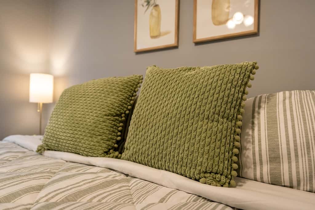 Pet-Friendly Eastport  Yard & Fire Pit