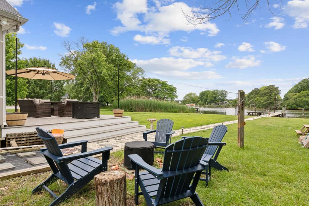 Waterfront  Hot Tub, Fire Pit & Views