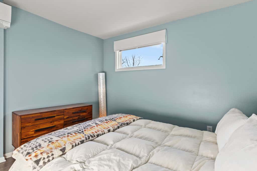 Spa Creek Condo  Pool, Deck & Parking