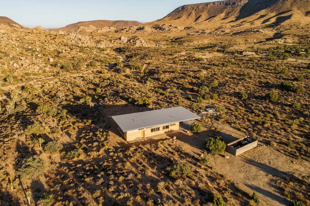 Hawk & Mesa By Homestead Modern