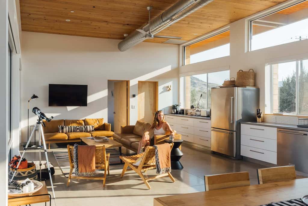 Hawk & Mesa By Homestead Modern