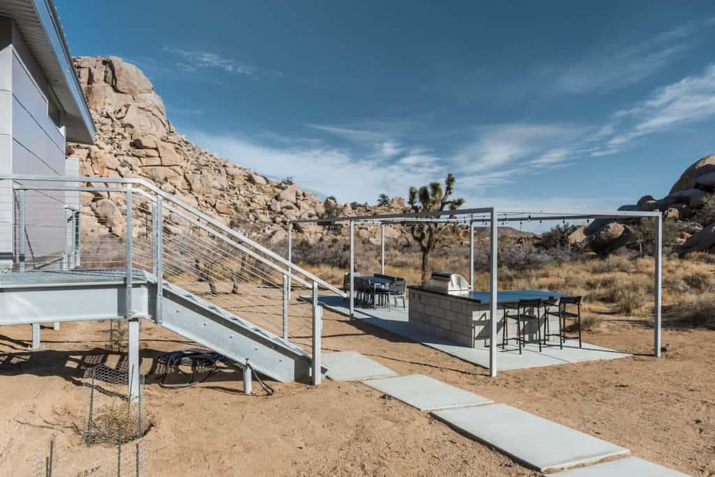 Hi-Desert Fade By Homestead Modern