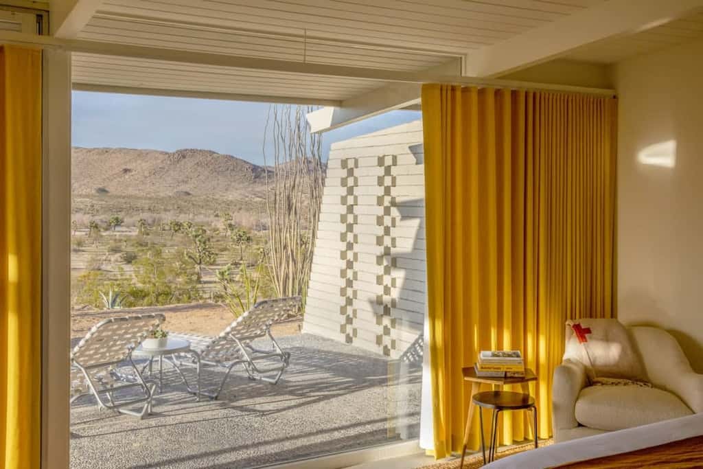 The Bungalows by Homestead Modern, Deluxe Studios