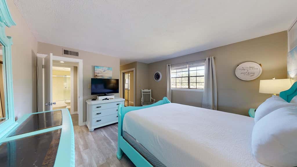 Coastal Retreat in Miramar Beach | Emerald Coast Getaway