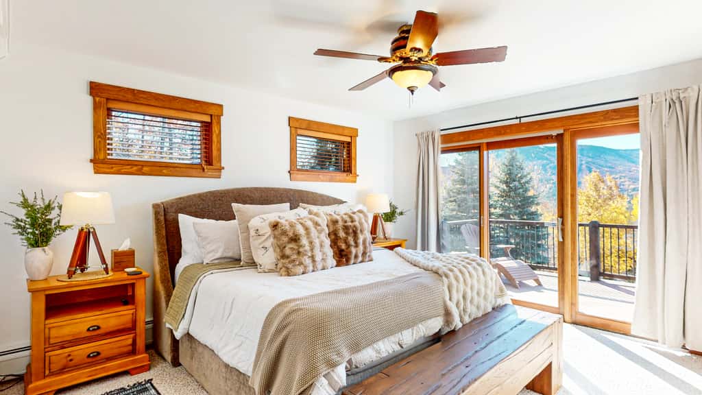 Summit View Lodge