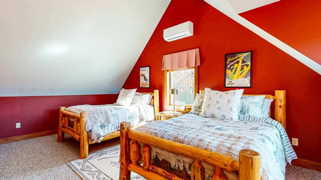 Summit View Lodge