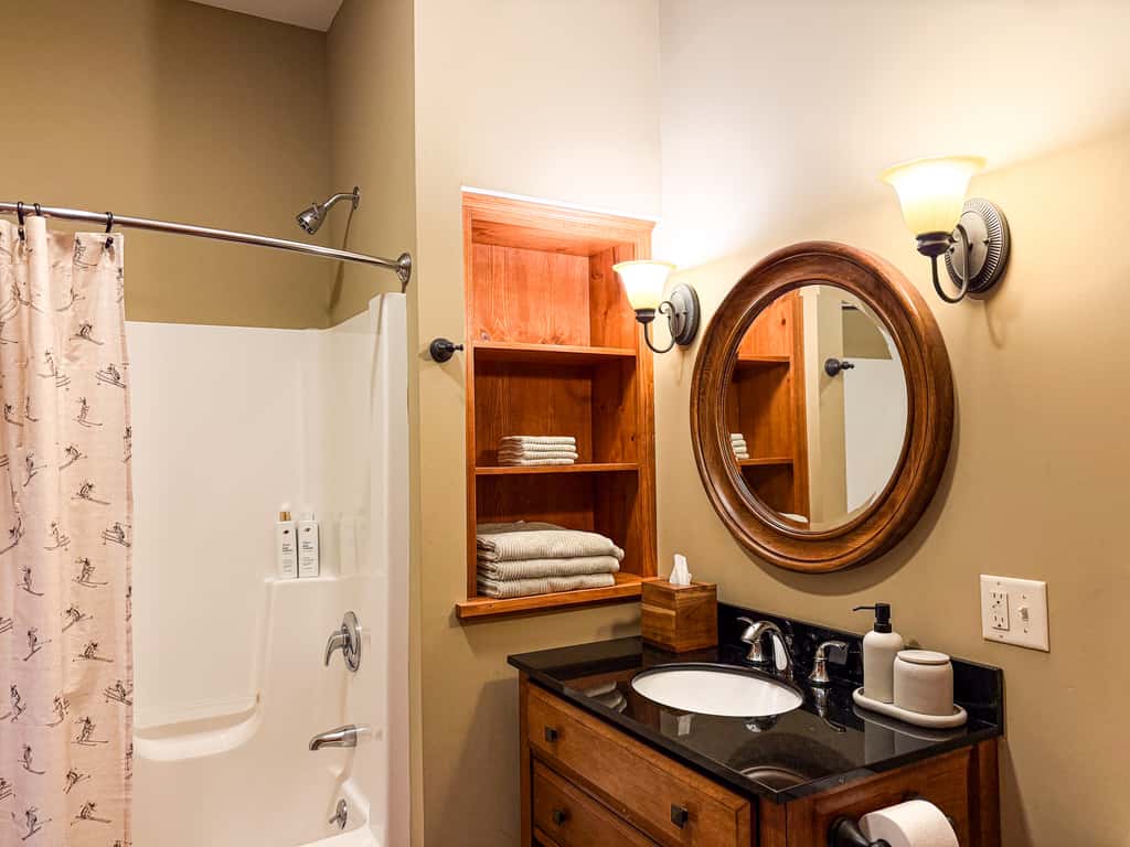 Summit View Lodge