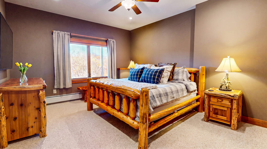 Summit View Lodge