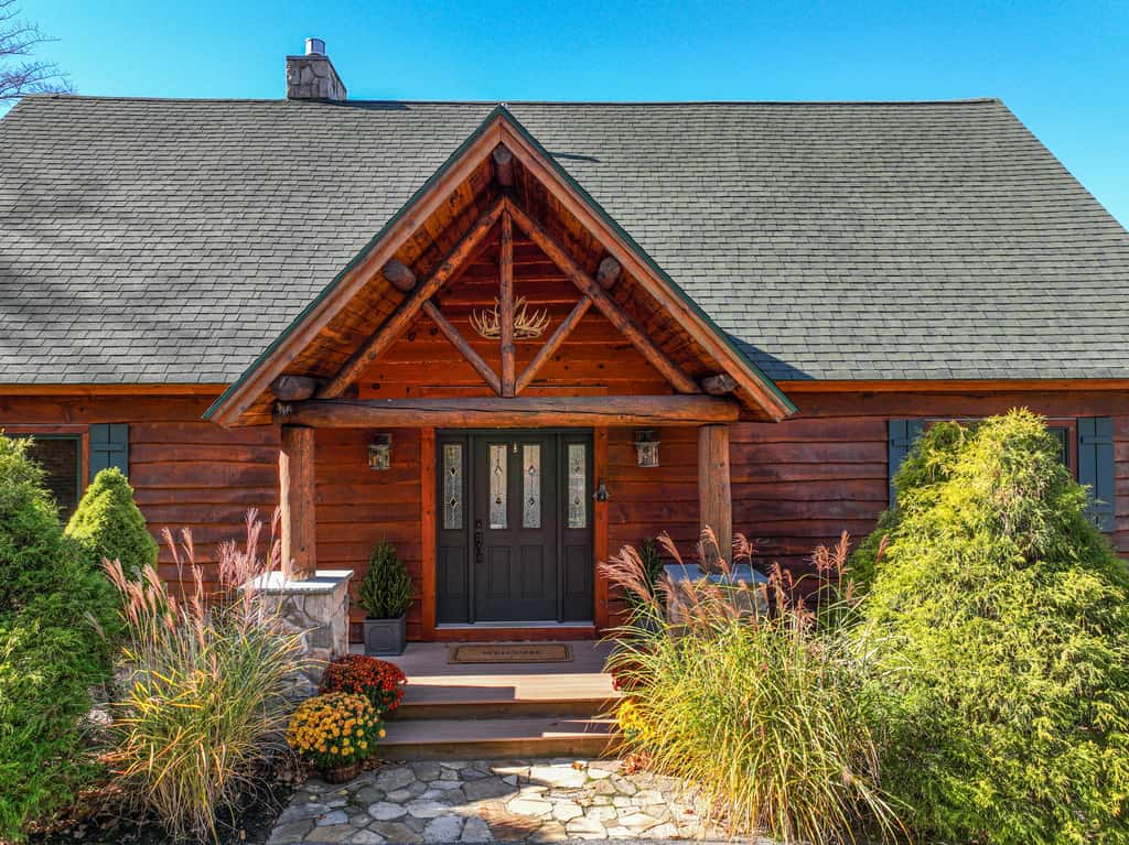 Summit View Lodge