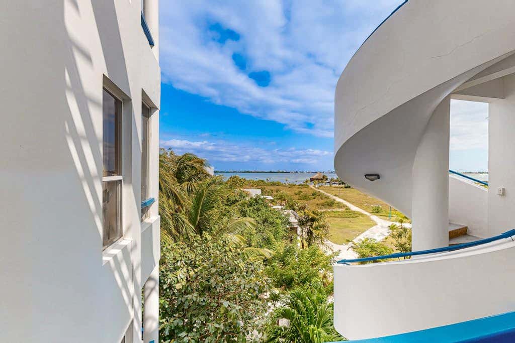 Private Island Penthouse at Brahma Blue, San Pedro