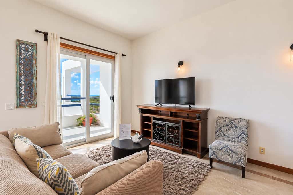 Private Island Penthouse at Brahma Blue, San Pedro