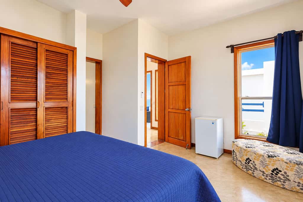 Private Island Penthouse at Brahma Blue, San Pedro