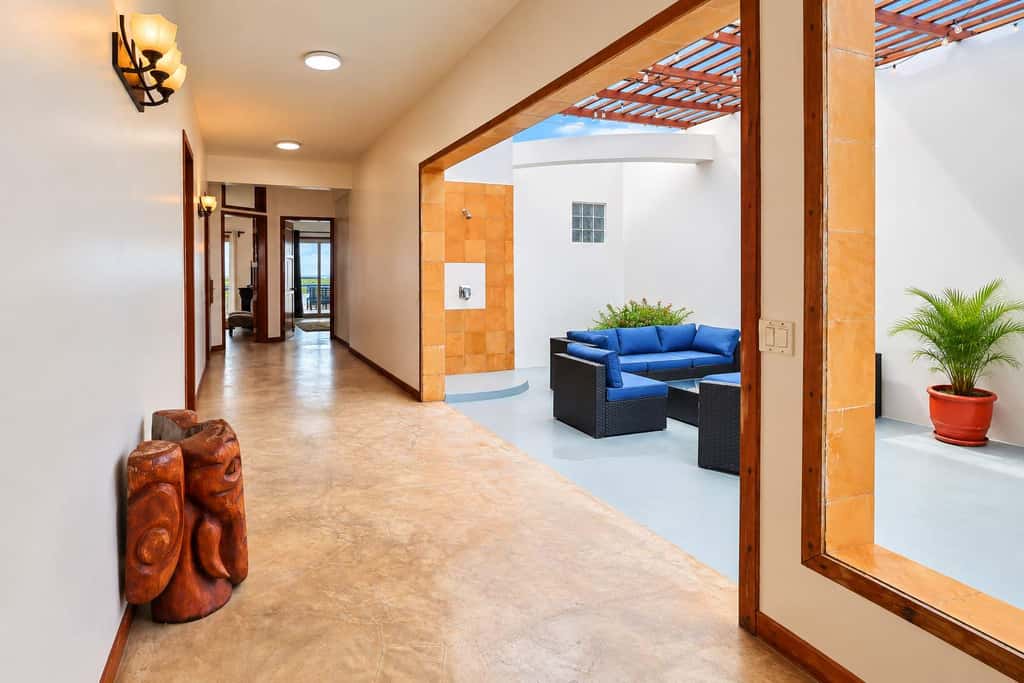 Private Island Penthouse at Brahma Blue, San Pedro