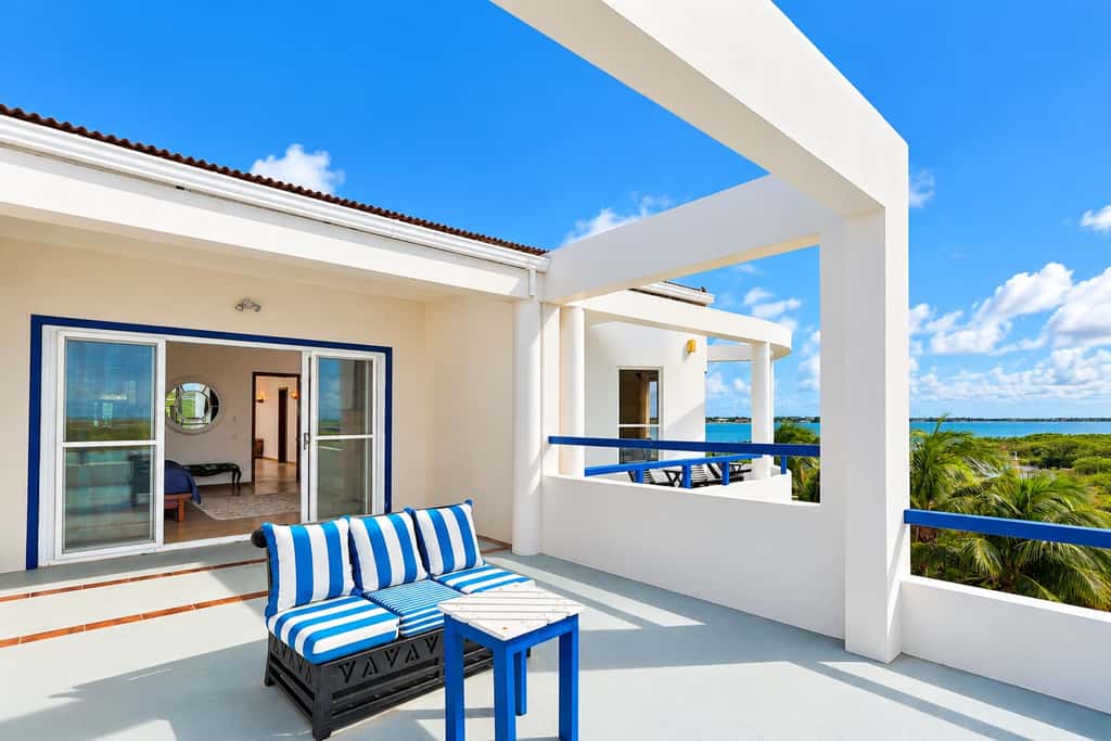 Private Island Penthouse at Brahma Blue, San Pedro