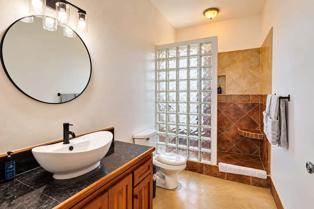 Private Island Penthouse at Brahma Blue, San Pedro