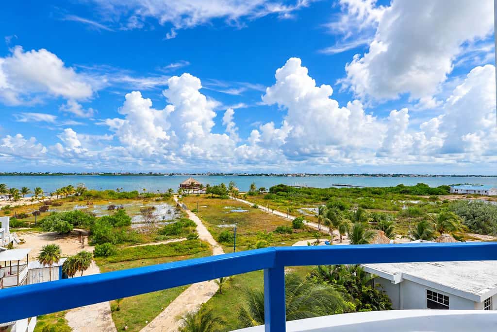 Private Island Penthouse at Brahma Blue, San Pedro