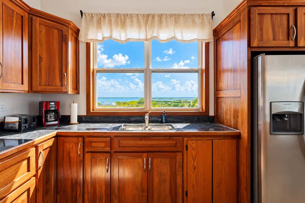 Private Island Penthouse at Brahma Blue, San Pedro