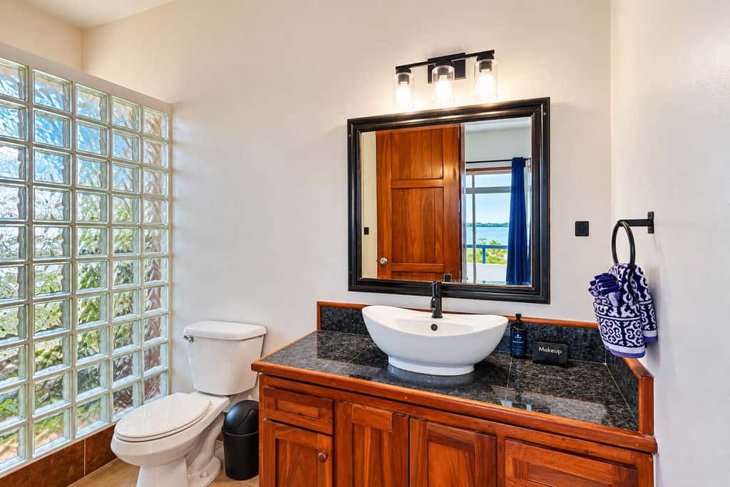 Private Island Penthouse at Brahma Blue, San Pedro