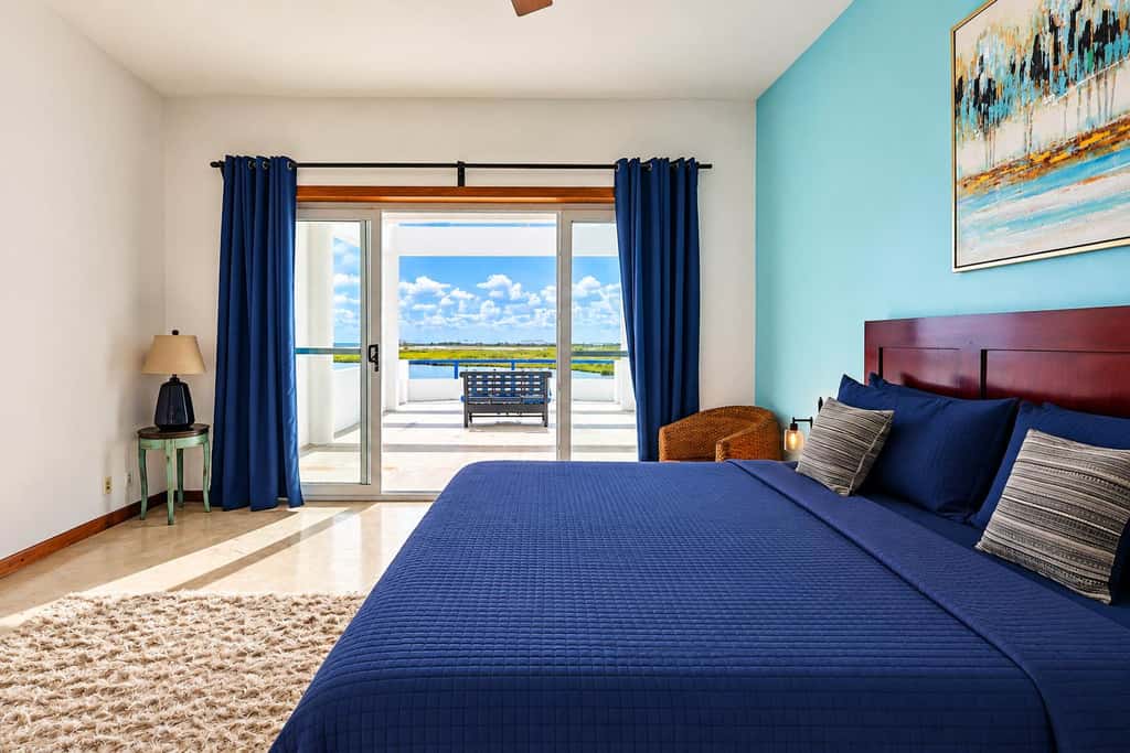 Private Island Penthouse at Brahma Blue, San Pedro