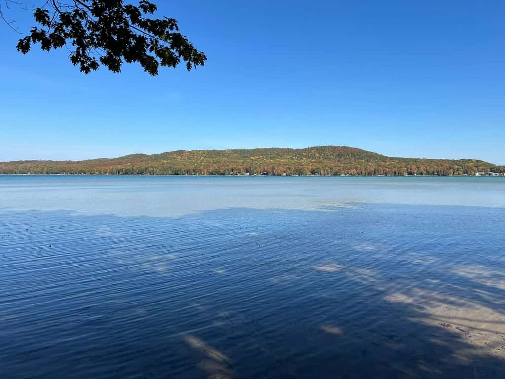 Lakefront retreat with 3 dwellings, fire pit, dock, kayaks, paddleboards & stunning Glen Lake views