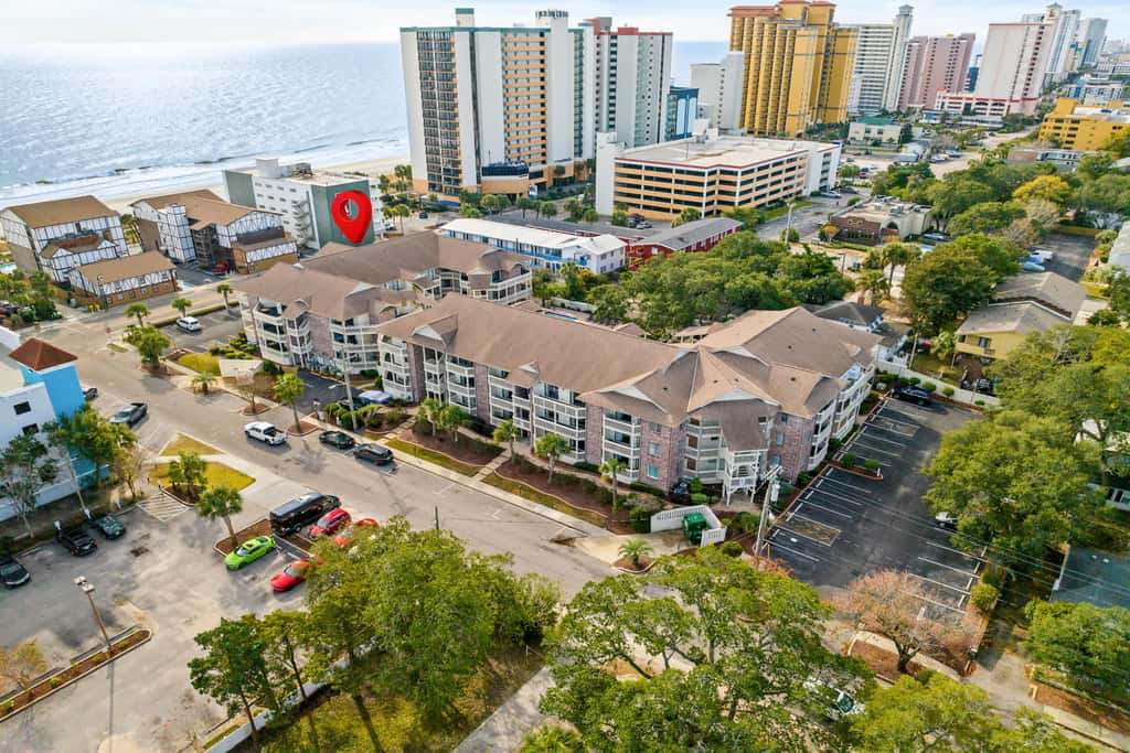 Steps To Beach, Pool, Hot Tub & 1st Floor  